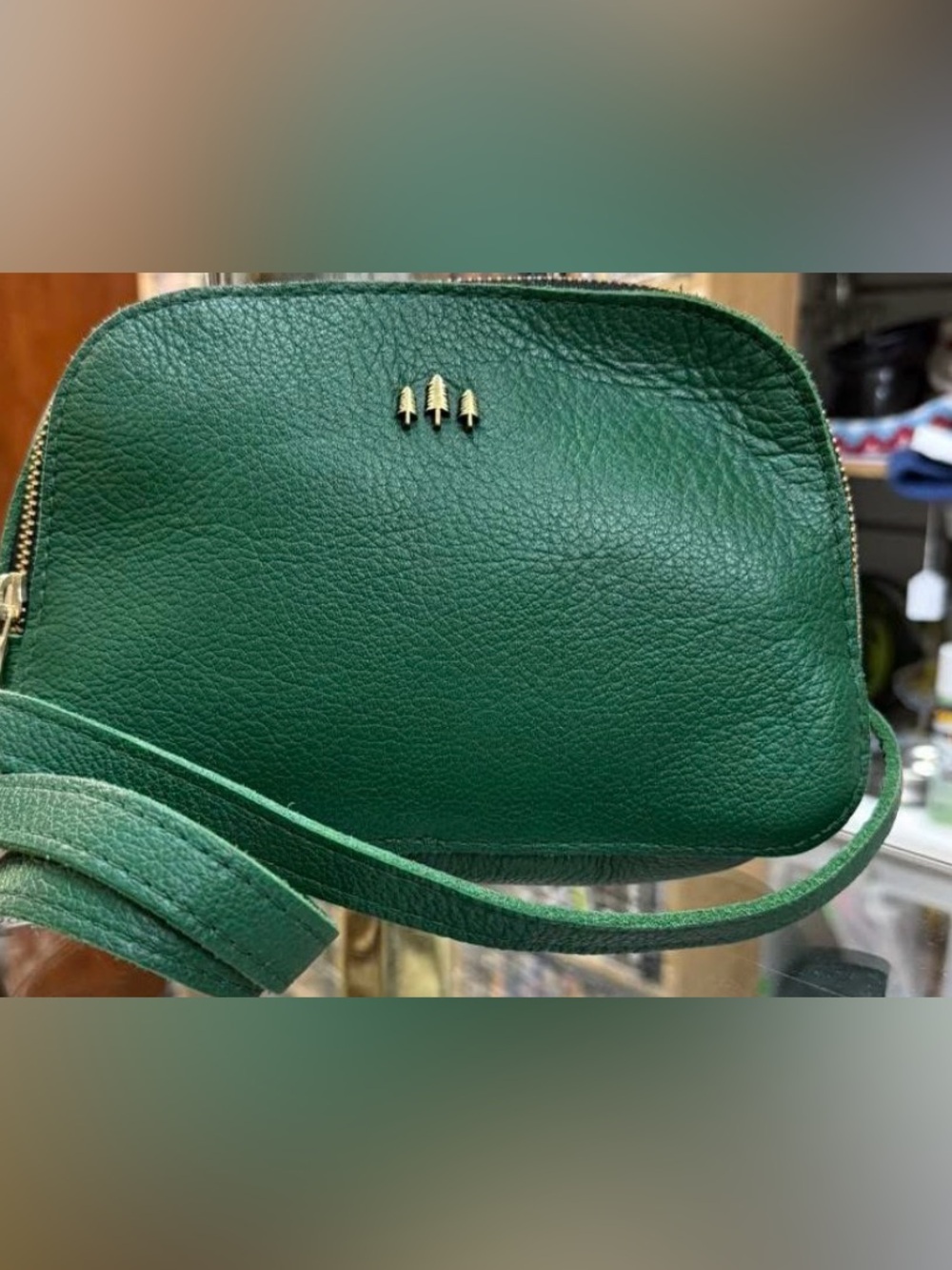 Portland Leather Scarlet Sling Bag in Bacalar - Picture 5 of 16